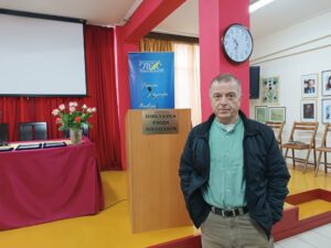 Νίκος Μάντζιος: Συγγραφέας και Δάσκαλος Δημιουργικής Γραφής